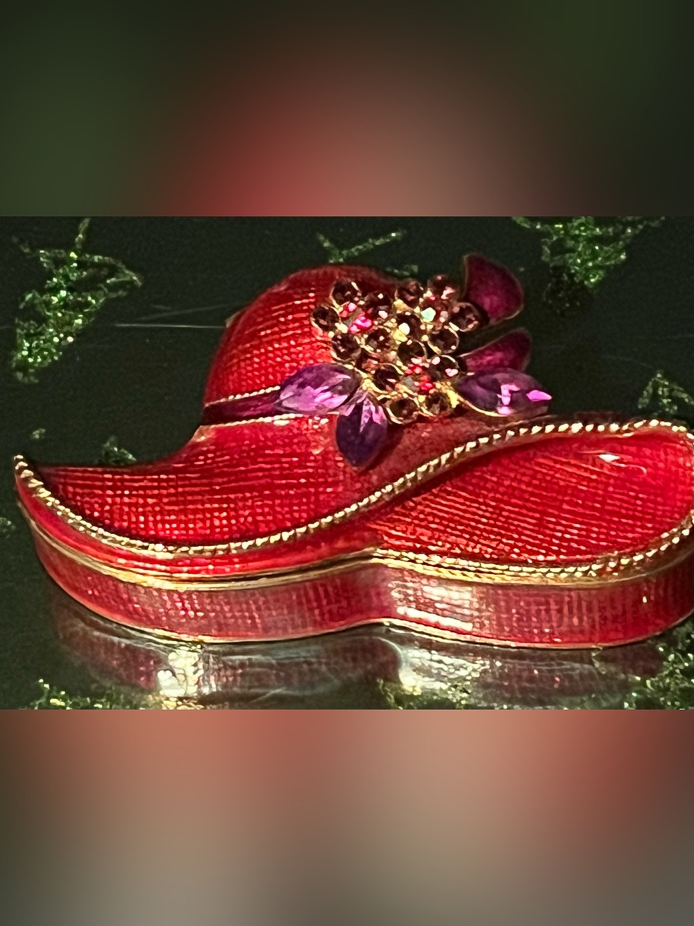 Small Red Hat Decorative Women's Trinket Box with Earrings and Post Brooch